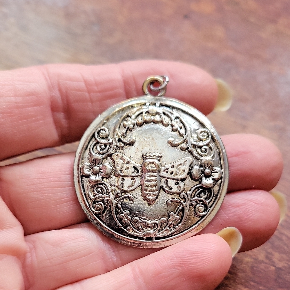 Large  Bee Pendant